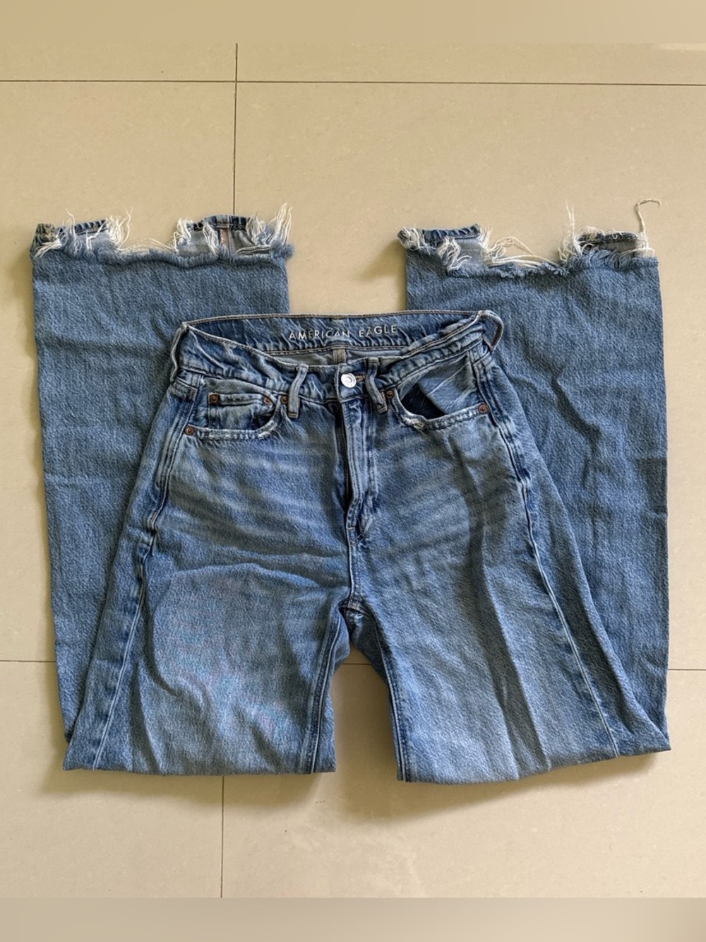American Eagle Outfitters Light Blue Wide-Leg Frayed Hem Jeans